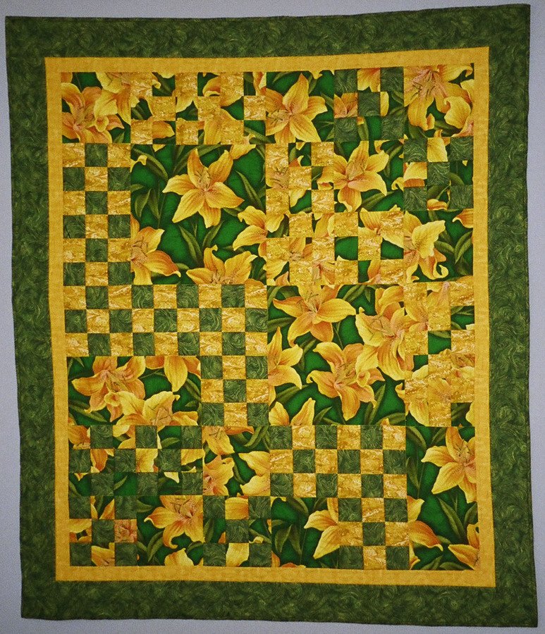 Yellow Lilies CLA0411933Q Quilt Blanket