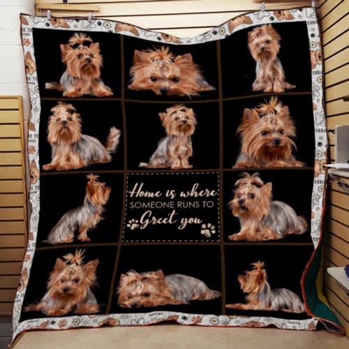 Yorkie CL22100567MDQ Quilt Blanket