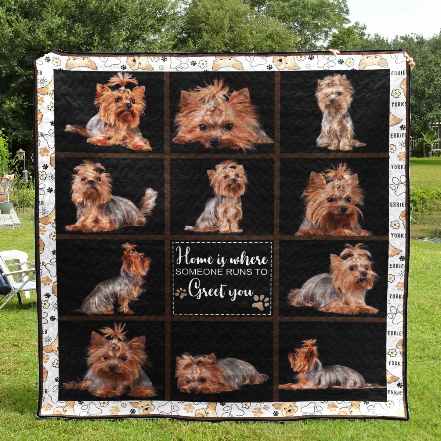 Yorkie CL22100567MDQ Quilt Blanket