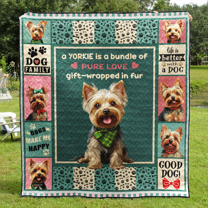 Yorkshire Terrier HM191013D Art Quilt