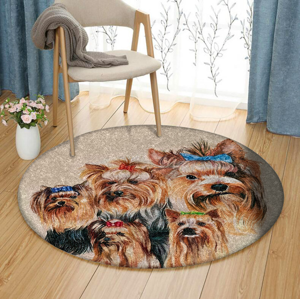 Yorkshire Terrier HM0110101TM Round Area Rug – Charming Favor
