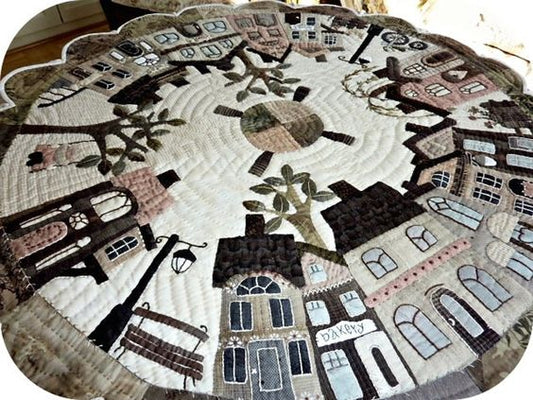 Houses CLA040124377 Quilted Round Mat