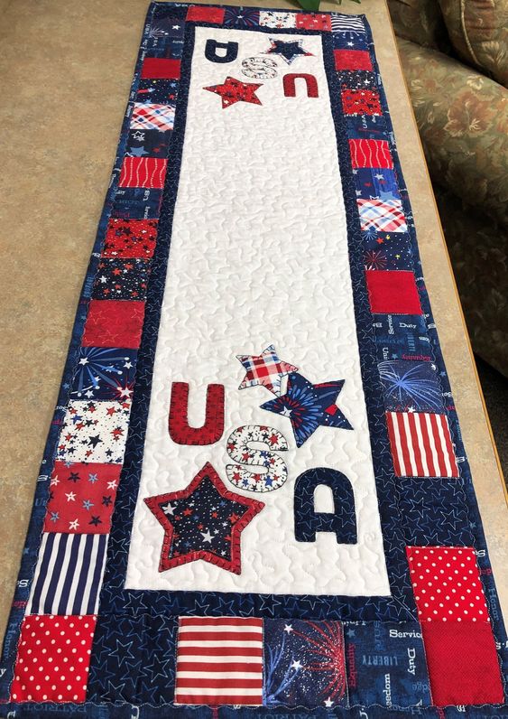 Patriotic CLA140324050 Quilted Table Runner