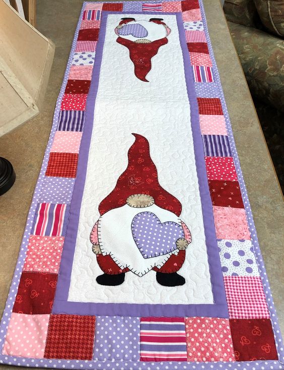 Valentine Gnome CLA130324187 Quilted Table Runner