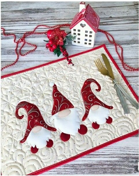 Christmas Gnome CLA21112380 Quilted Placemats