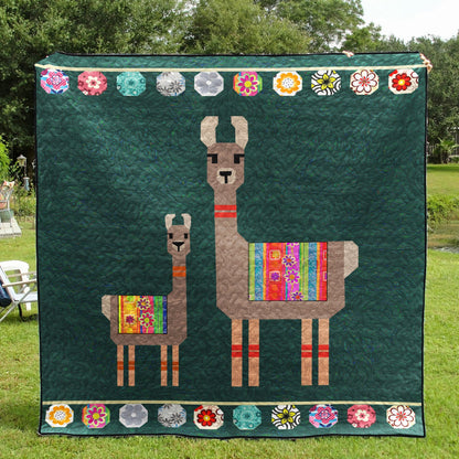 Llama PH130519 Quilt Blanket