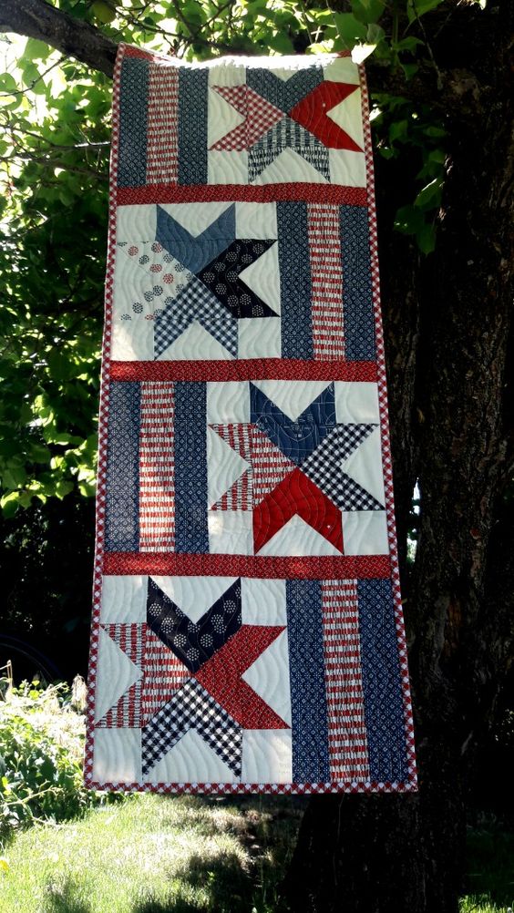 Patriotic Star CLA130324074 Quilted Table Runner