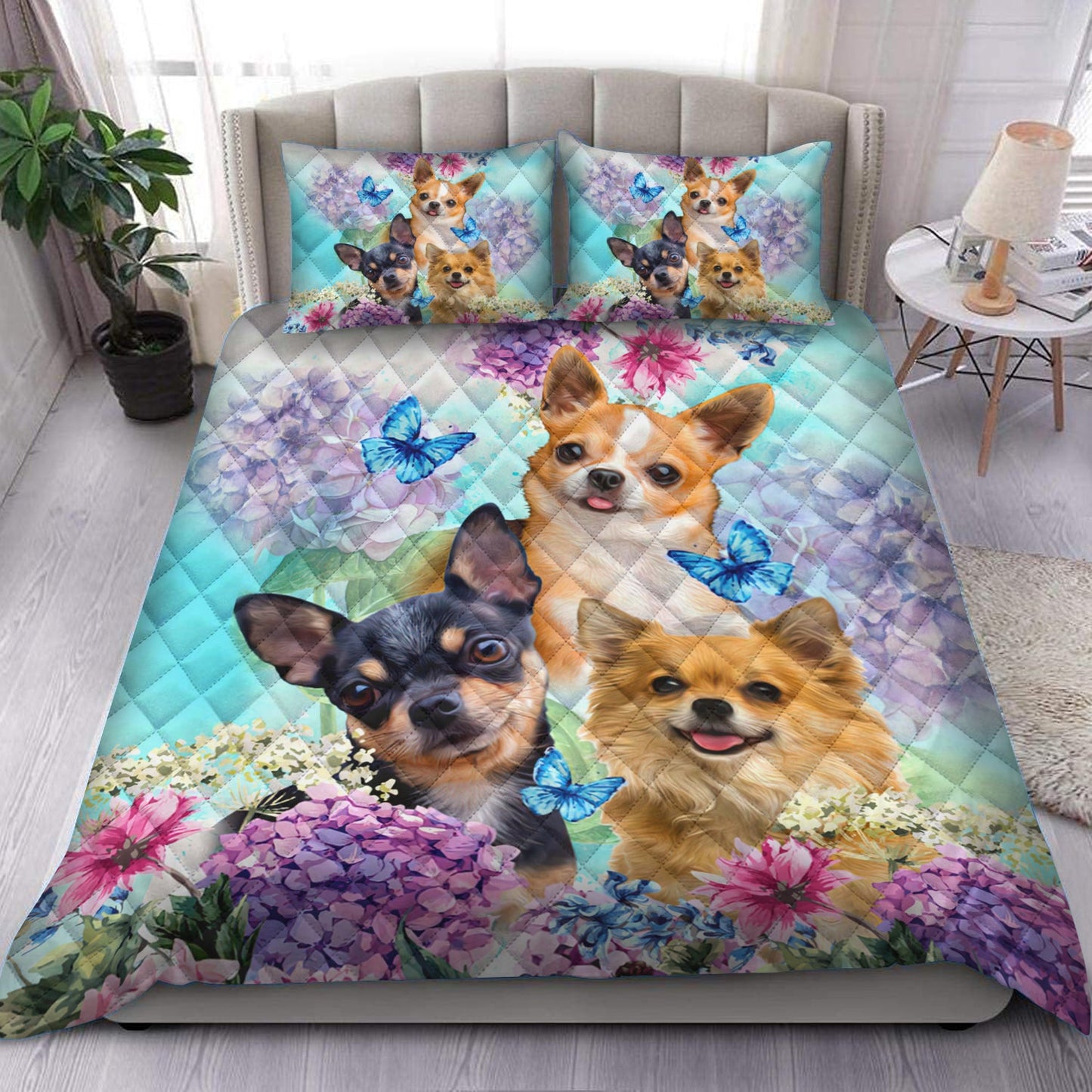 Chihuahuas With Flower Quilt Bedding Set HM180902T