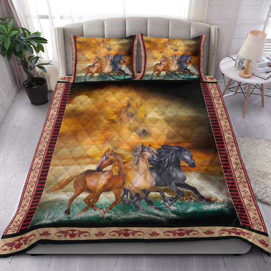 Horse Quilt Bedding Set HN220907T