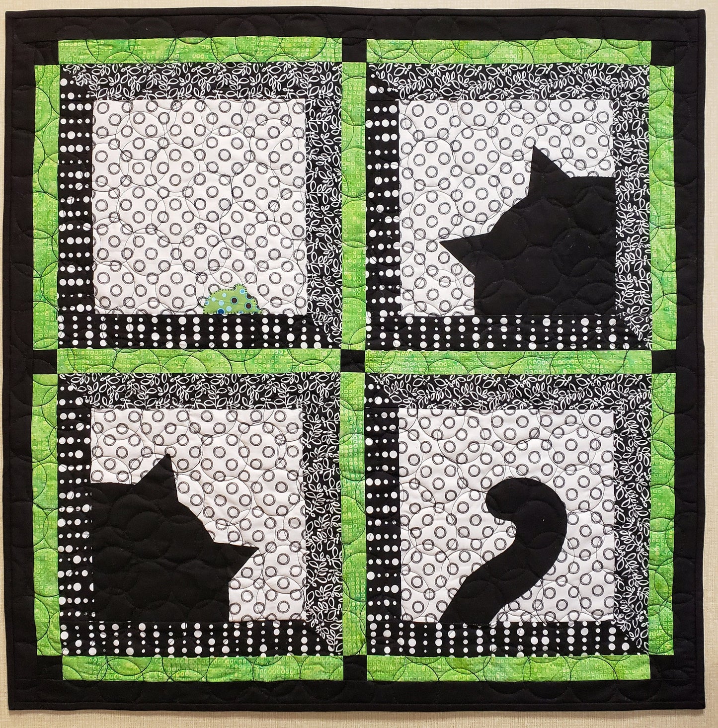 Cat CLA130324050 Quilted Placemats