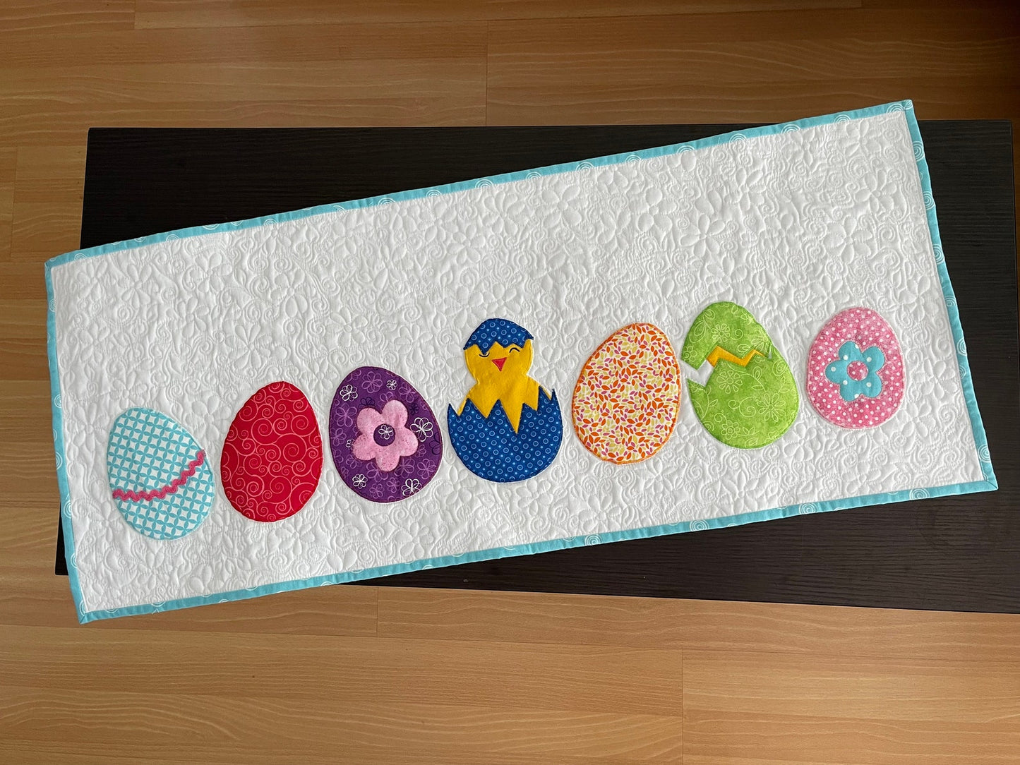 Easter Egg CLA140324155 Quilted Table Runner