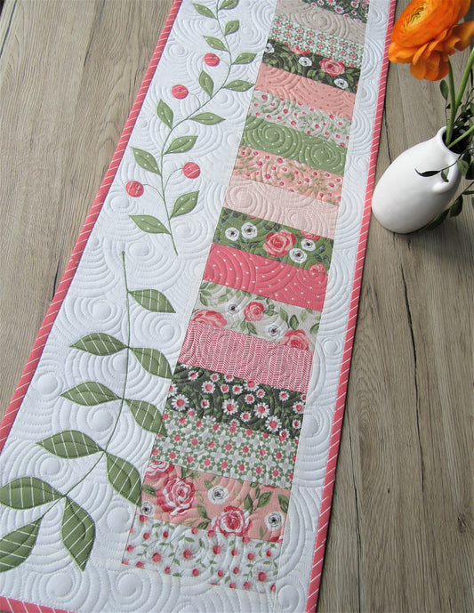 Flower CLA140324148 Quilted Table Runner